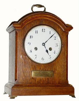 C.1925, German, 8-day time and strike oak case bracket clock, in generally good condition. — Antique Clocks Price Guide