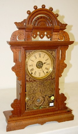 Walnut Seth Thomas "Eclipse" Mantle Clock — Antique Clocks Price Guide