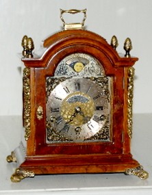 Warwick Triple Chimes Mantel Clock — Antique Clocks Price Guide