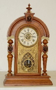 E. Ingraham Walnut King Parlor Clock — Antique Clocks Price Guide