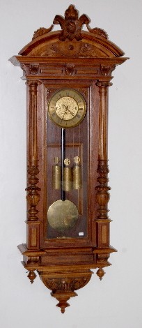 3 Weight Engraved Vienna Regulator Clock — Antique Clocks Price Guide