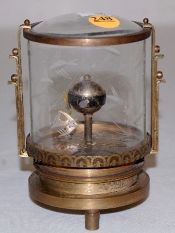 Animated Novelty Aquarium Rotary Dial Clock — Antique Clocks Price Guide