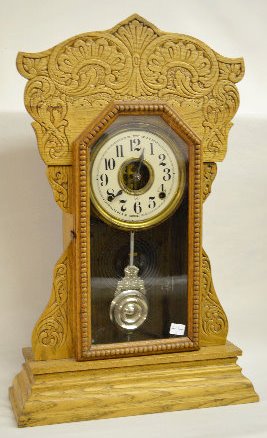 Gilbert Oak "Capitol No. 45" Kitchen Clock — Antique Clocks Price Guide