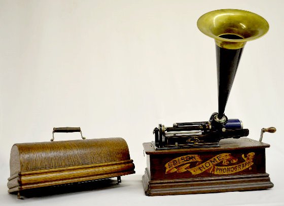 Edison Home Phonograph w/ Horn & Lid — Antique Clocks Price Guide