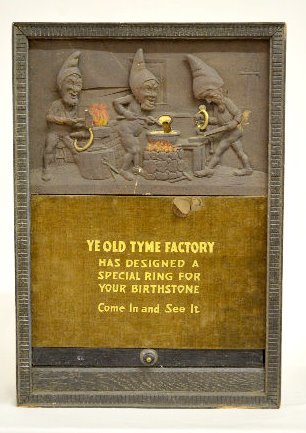 Animated Gnomes Jewelry Store Window Display — Antique Clocks Price Guide