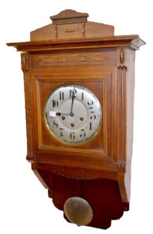Westminster Chimes Free Swinger Wall Clock — Antique Clocks Price Guide
