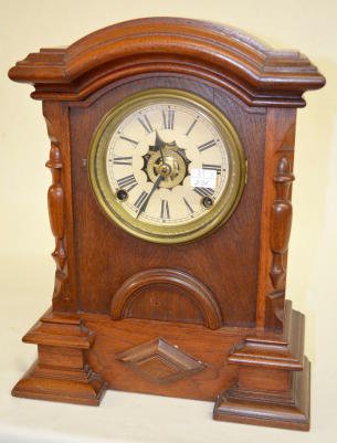 Kroeber Walnut Mousehole Shelf Clock — Antique Clocks Price Guide
